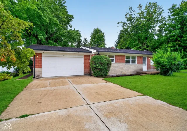 2nd image of 289 W County Line, Greenwood, IN 46142 | MLS# 22119769