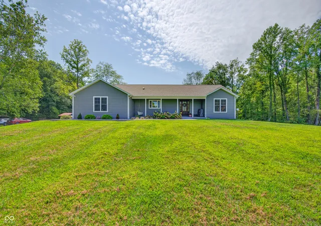 Photo 1 of Single family home for sale at 4497 E 500 S, Columbus, IN 47201 | MLS# 22119772 | Listing updated on 2026-09-30