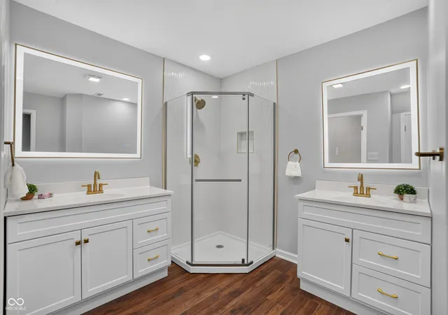 5th image of 226 Saddlebrook Dr, Zionsville, IN 46077 | MLS# 22119780