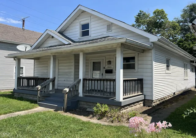 1st image of 1305 S Belmont Ave, Indianapolis, IN 46221 | MLS# 22119786