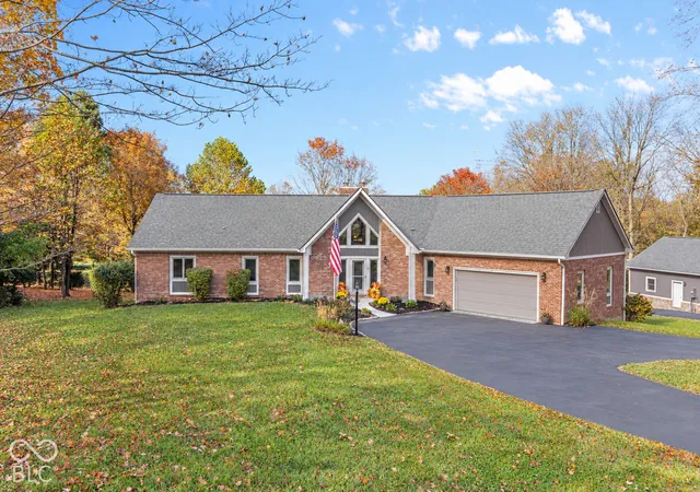 Single family home for sale at 21035 Anthony Rd, Westfield, IN 46062 | MLS# 22119788