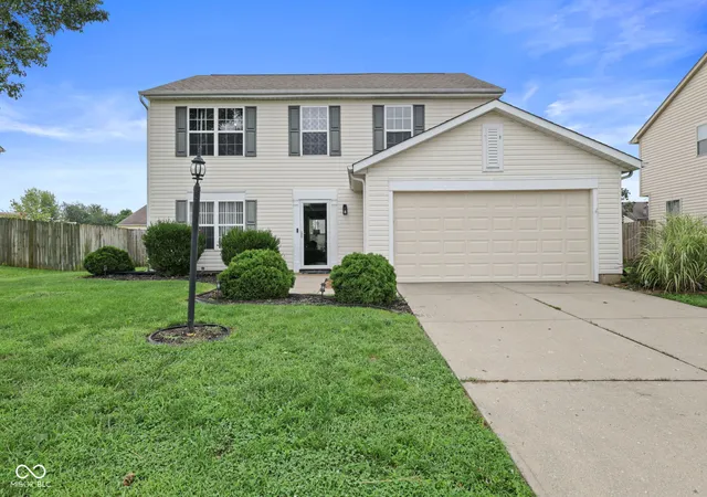 1st image of 1333 Harrison Dr, Greenwood, IN 46143 | MLS# 22119798