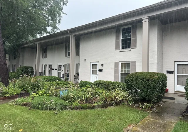 1st image of 4303 Dahlia Ct, Indianapolis, IN 46220 | MLS# 22119799