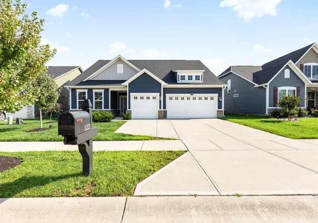 1st image of 1221 Malbec Cir, Westfield, IN 46074 | MLS# 22119812