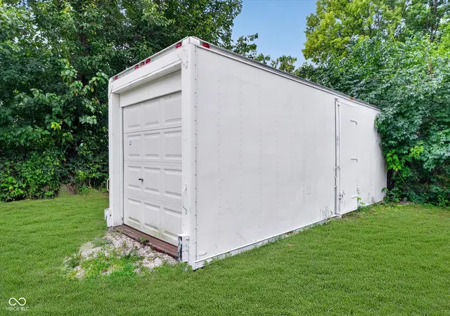 38th image of 1003 W Troy Ave, Indianapolis, IN 46225 | MLS# 22119814