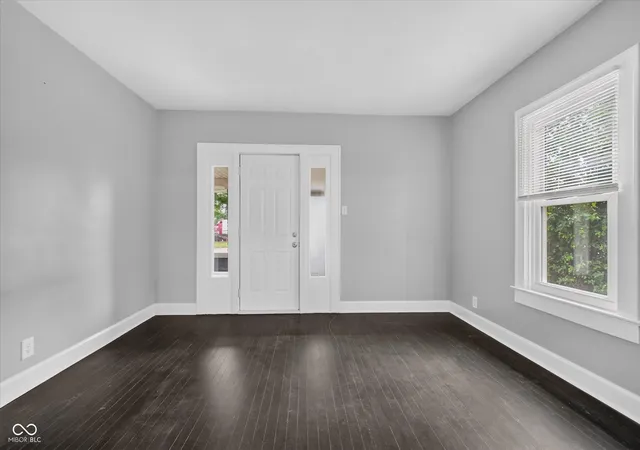4th image of 1003 W Troy Ave, Indianapolis, IN 46225 | MLS# 22119814