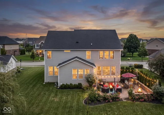 Photo 3 of Sale Pending at 9912 Stable Stone Ter, Fishers, IN 46040 | MLS# 22119818 | Listing updated on 2026-08-31