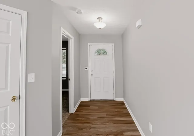 Photo 3 of Single family home for sale at 659 Sonoma Ln, Greenfield, IN 46140 | MLS# 22119821 | Listing updated on 2026-10-15