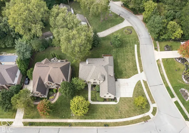Photo 3 of Single family home for sale at 10041 Wading Crane Ave, Fishers, IN 46055 | MLS# 22119824 | Listing updated on 2026-10-06