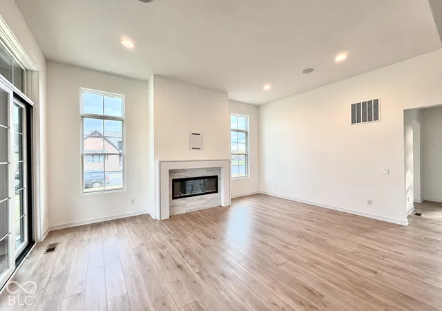 Photo 2 of Single family home for sale at 16866 Ackerson Blvd, Westfield, IN 46074 | MLS# 22119832 | Listing updated on 2026-10-17