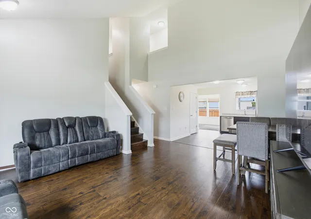 5th image of 8038 Grove Berry Wy, Indianapolis, IN 46239 | MLS# 22119841