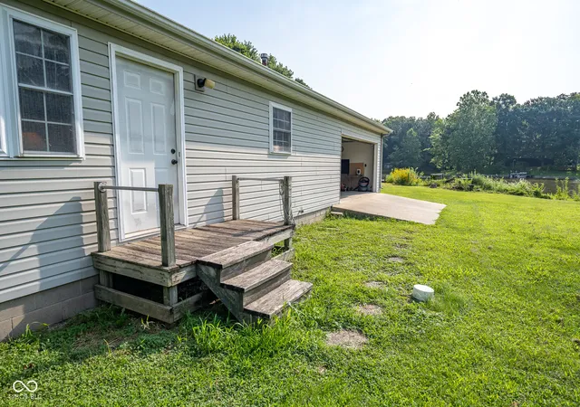 Photo 3 of Single family home for sale at 914 Vance Ct, Kingman, IN 47952 | MLS# 22119858 | Listing updated on 2026-09-18