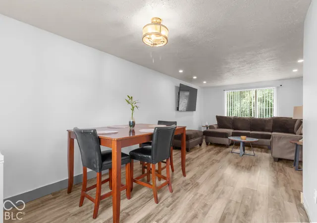 Photo 4 of Single family home for sale at 9007 Squire Ct, Indianapolis, IN 46250 | MLS# 22119862 | Listing updated on 2026-10-01