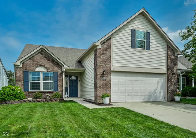 2nd image of 624 Daniel Ct, Westfield, IN 46074 | MLS# 22119867