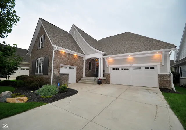 1st image of 11509 Golden Willow Ct, Zionsville, IN 46077 | MLS# 22119870