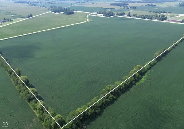 Land for sale at 2725 S County Rd 450 W, Frankfort, IN 46041 | MLS# 22119889
