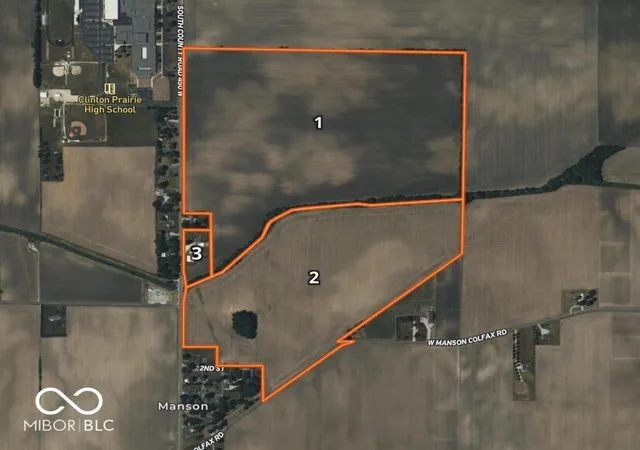 Photo 4 of House for sale at 2725 S County Rd 450 W, Frankfort, IN 46041 | MLS# 22119889 | Listing updated on 2026-09-30