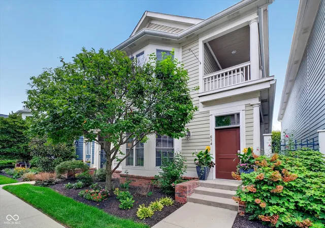1st image of 614 N Senate Ave, Indianapolis, IN 46202 | MLS# 22119891