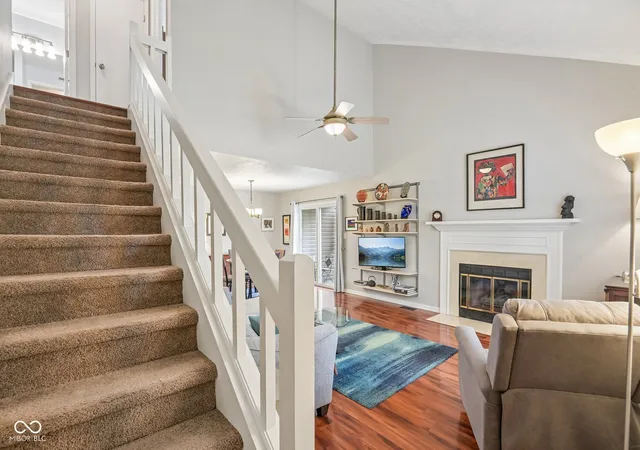 3rd image of 581 Conner Creek Dr, Fishers, IN 46038 | MLS# 22119905