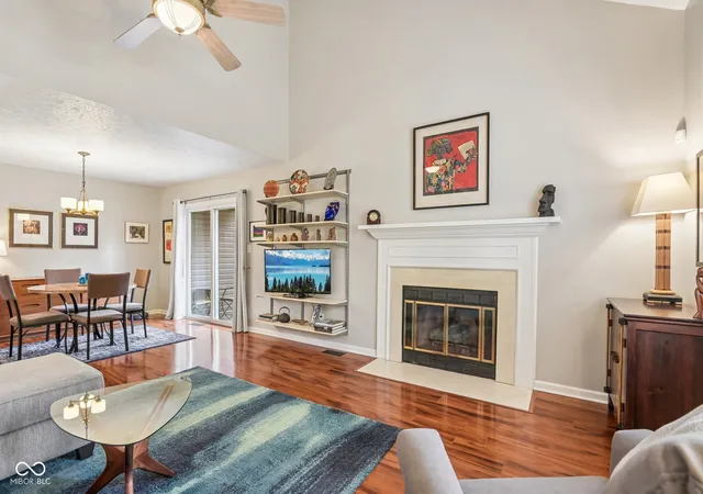 4th image of 581 Conner Creek Dr, Fishers, IN 46038 | MLS# 22119905