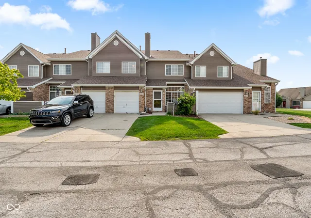 1st image of 801 Coyote Wy #C, Indianapolis, IN 46214 | MLS# 22119907