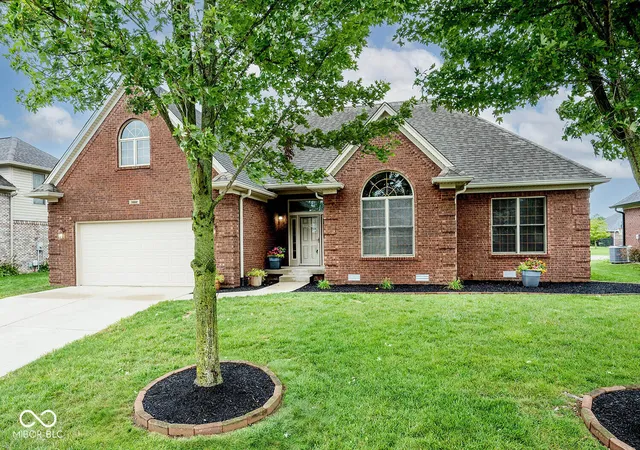 1st image of 3882 S Cedar Creek Ln, New Palestine, IN 46163 | MLS# 22119911