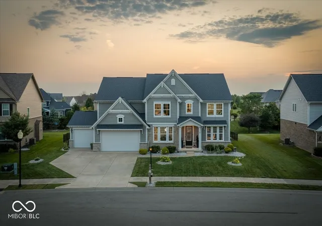 2nd image of 9984 Stable Stone Ter, Fishers, IN 46040 | MLS# 22119926