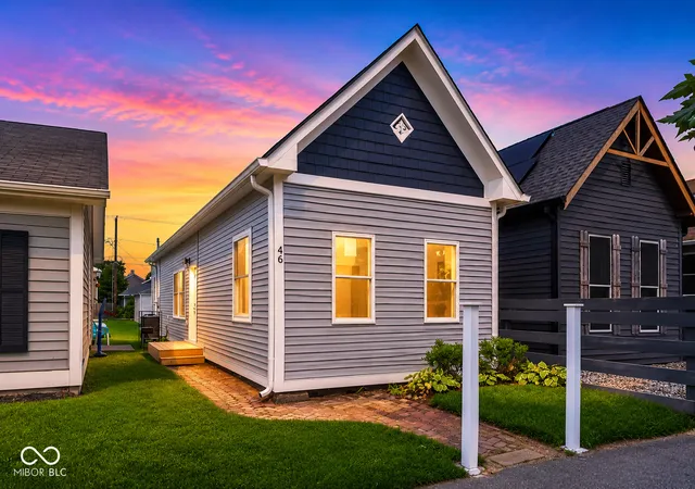 Photo 2 of Single family home for sale at 46 Jefferson Ave, Indianapolis, IN 46201 | MLS# 22119929 | Listing updated on 2026-10-08
