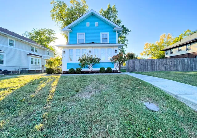2nd image of 3236 Central Ave, Indianapolis, IN 46205 | MLS# 22119933