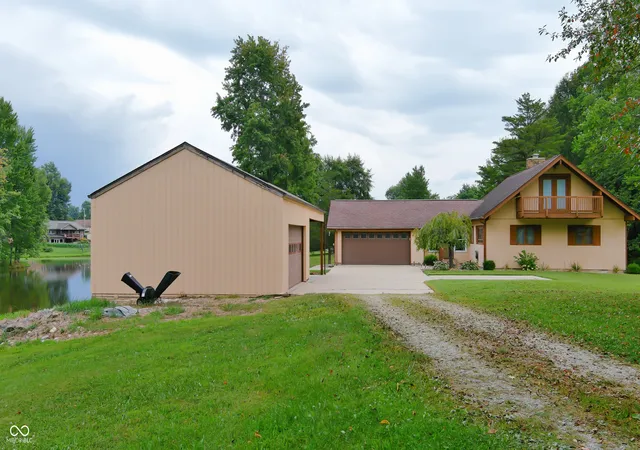 Photo 1 of Sale Pending at 2705 W County Rd 300 N, North Vernon, IN 47265 | MLS# 22119940 | Listing updated on 2026-08-25