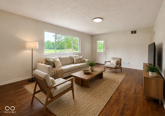 2nd image of 3330 Willowbrook Dr, Martinsville, IN 46151 | MLS# 22119941