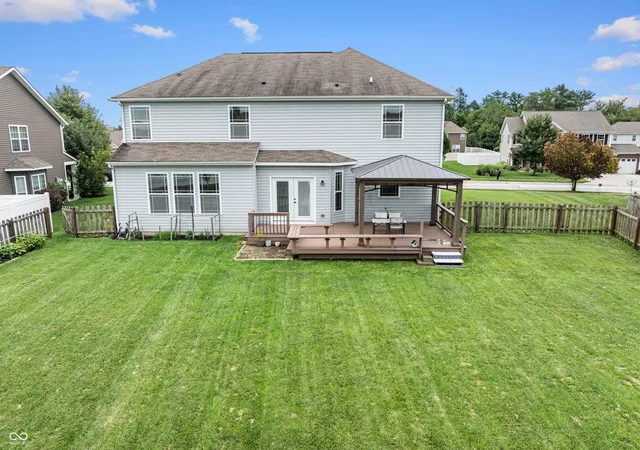 Photo 3 of Single family home for sale at 1628 Ballyganner Dr, Avon, IN 46123 | MLS# 22119946 | Listing updated on 2026-08-20