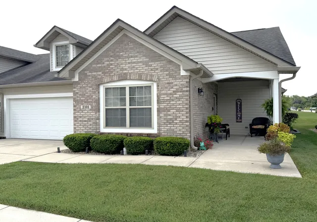 1st image of 2101 Eastfield Dr, Crawfordsville, IN 47933 | MLS# 22119948