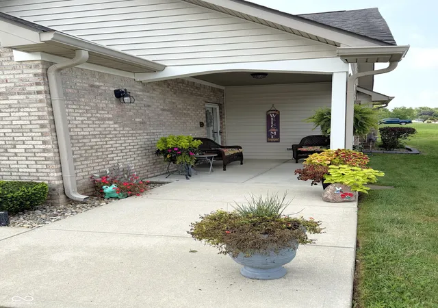 3rd image of 2101 Eastfield Dr, Crawfordsville, IN 47933 | MLS# 22119948