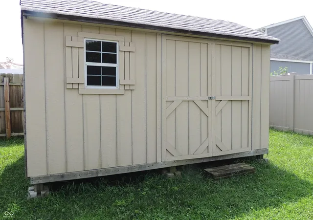 4th image of 903 S Creek Dr E, Greensburg, IN 47240 | MLS# 22119956