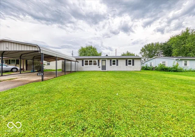 3rd image of 343 Pleasant Dr, Whiteland, IN 46184 | MLS# 22119969
