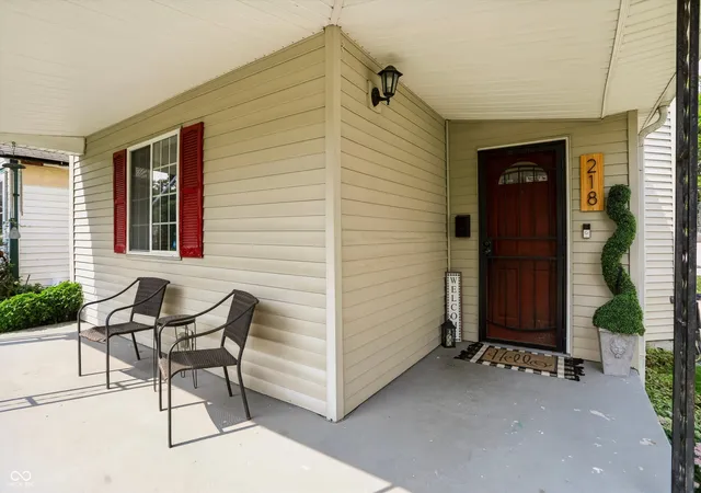 2nd image of 218 S Emerson Ave, Indianapolis, IN 46219 | MLS# 22119979