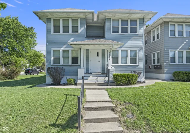 1st image of 2008 E Washington St, Indianapolis, IN 46201 | MLS# 22119985
