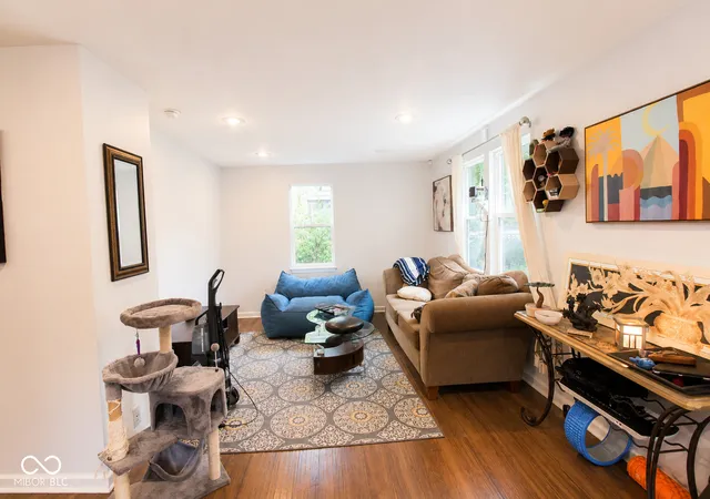 2nd image of 5182 Clarendon Rd, Indianapolis, IN 46208 | MLS# 22119989