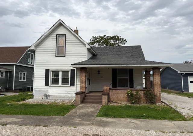 Photo 31 of Single family home for sale at 808 Washington St, Clay City, IN 47841 | MLS# 22119990 | Listing updated on 2026-09-23