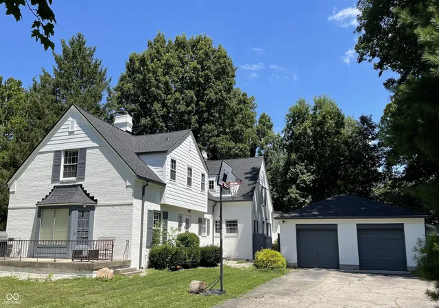 1st image of 6209 Riverview Dr, Indianapolis, IN 46260 | MLS# 22120000