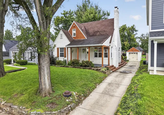 Photo 3 of Single family home for sale at 2426 Northview Ave, Indianapolis, IN 46220 | MLS# 22120002 | Listing updated on 2026-08-19