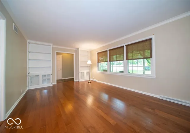 Photo 3 of Single family home for sale at 3915 Winding Way, Indianapolis, IN 46220 | MLS# 22120010 | Listing updated on 2026-09-30