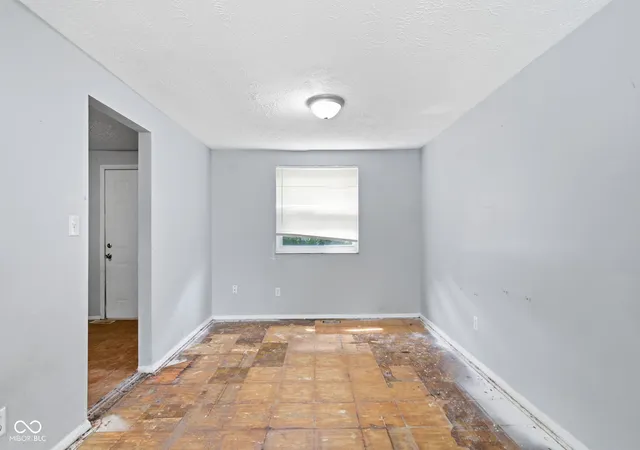 3rd image of 8041 E 34Th St, Indianapolis, IN 46226 | MLS# 22120036