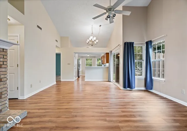 4th image of 7475 Wood Ct, Fishers, IN 46038 | MLS# 22120037