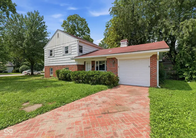 3rd image of 1798 Maple Ave, Noblesville, IN 46060 | MLS# 22120039
