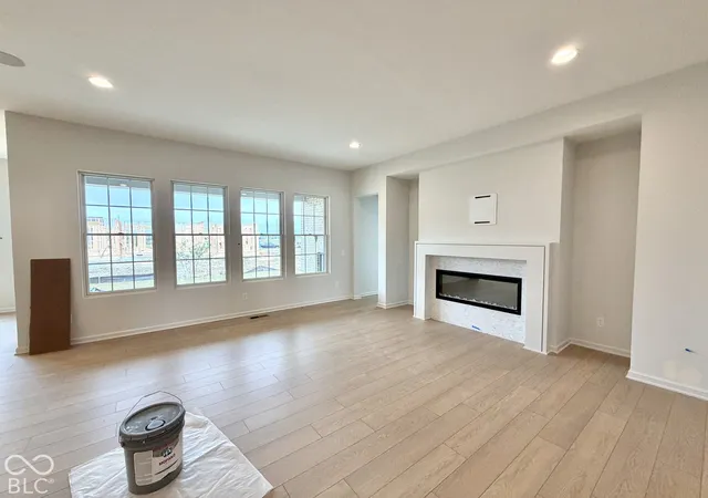 Photo 2 of Single family home for sale at 16801 Tractive Dr, Westfield, IN 46074 | MLS# 22120050 | Listing updated on 2026-09-28