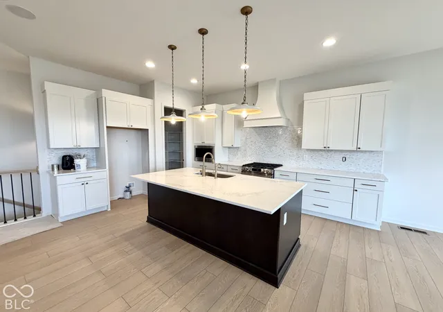 Photo 3 of Single family home for sale at 16801 Tractive Dr, Westfield, IN 46074 | MLS# 22120050 | Listing updated on 2026-09-28