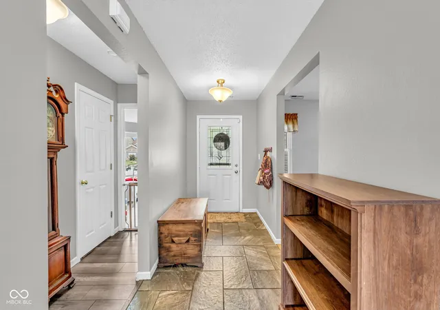 Photo 3 of Single family home for sale at 9733 Centennial Ct, Avon, IN 46123 | MLS# 22120066 | Listing updated on 2026-10-07