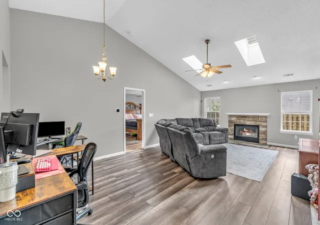 Photo 4 of Single family home for sale at 9733 Centennial Ct, Avon, IN 46123 | MLS# 22120066 | Listing updated on 2026-10-07
